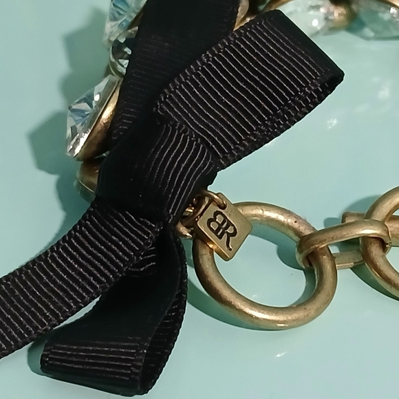 Elegant Banana Republic Gold and Black Bow Bracelet - Picture 2 of 7